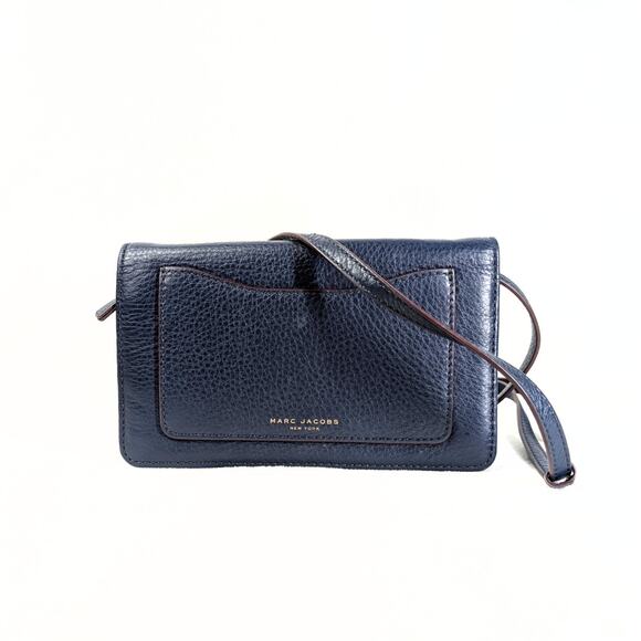 Marc Jacobs Recruit Wallet on Crossbody Strap – Navy Blue with Burgundy Trim - Picture 2 of 8